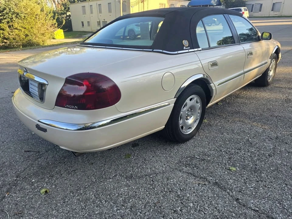 1998 Lincoln Continental 9th Gen - Image 4 of 20