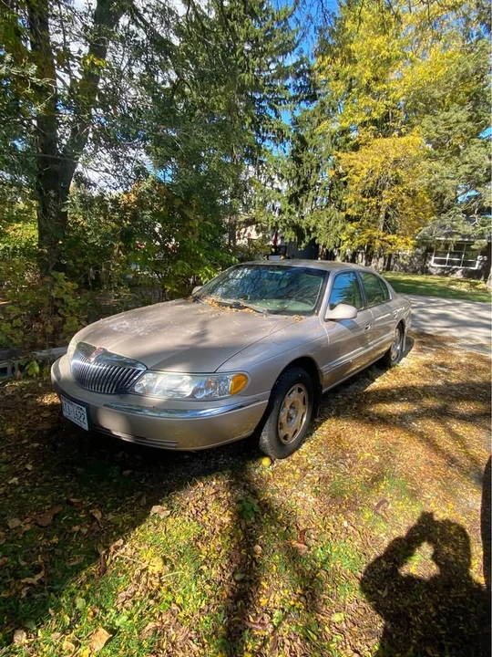 1998 Lincoln Continental 9th Gen - Image 2 of 6