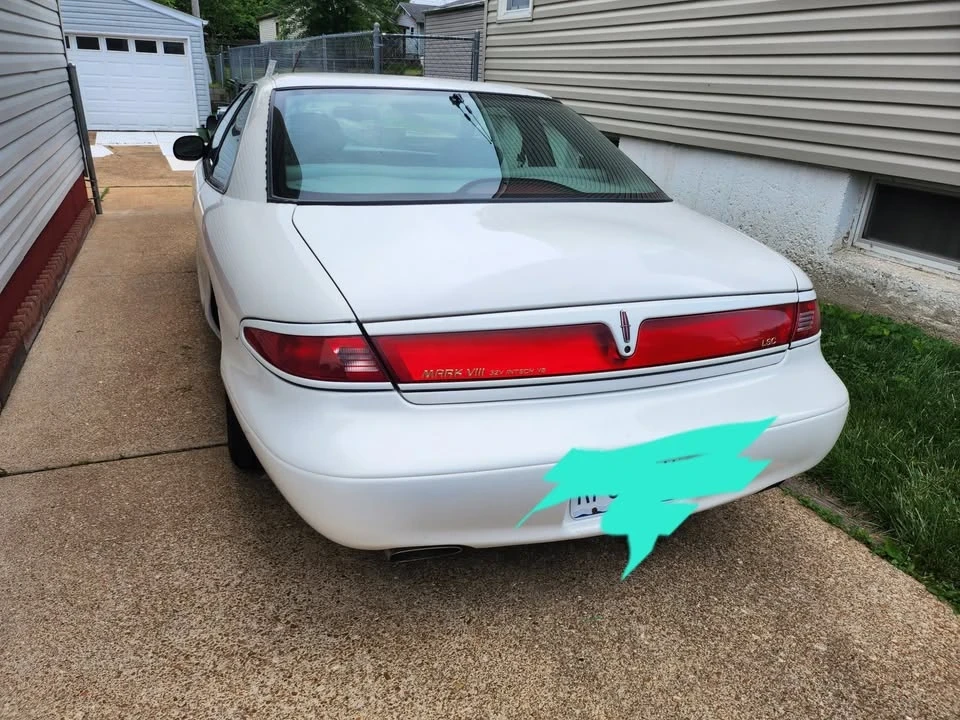 1998 Lincoln Continental Mark VIII - Image 3 of 15