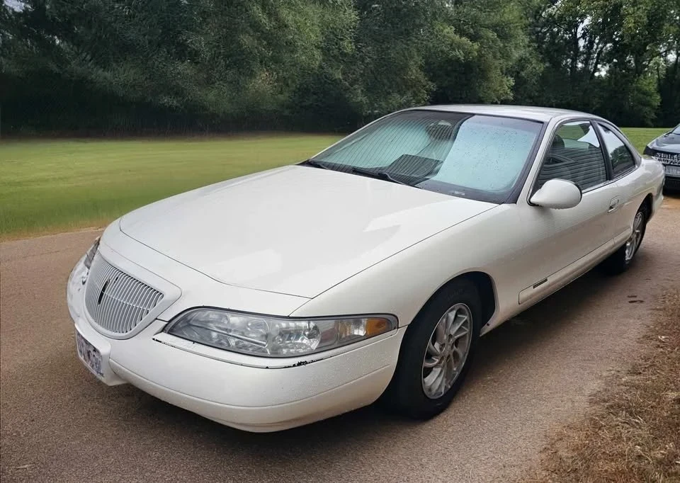 1998 Lincoln Continental Mark VIII - Image 6 of 15