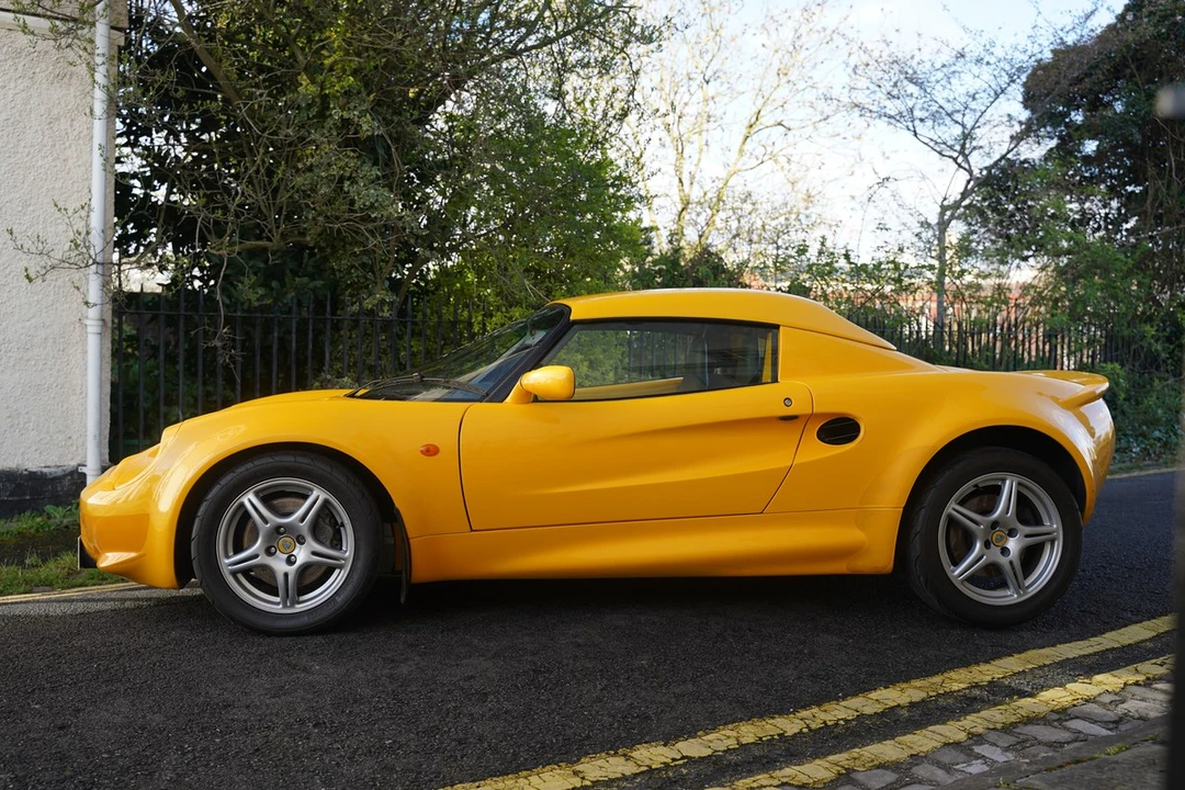 1998 Lotus Elise Series 1 - Image 16 of 30