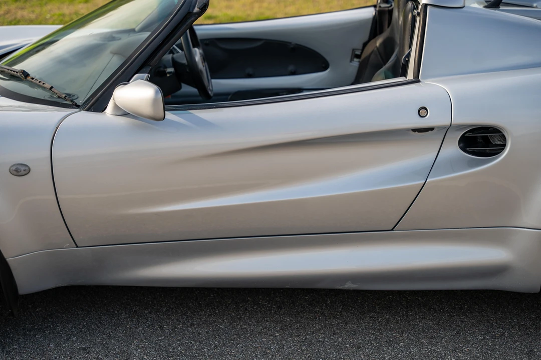 1998 Lotus Elise Series 1 - Image 23 of 31