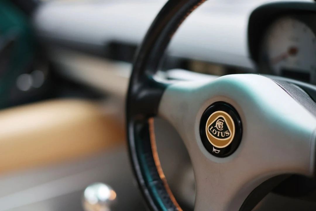 1998 Lotus Elise Series 1 - Image 29 of 30