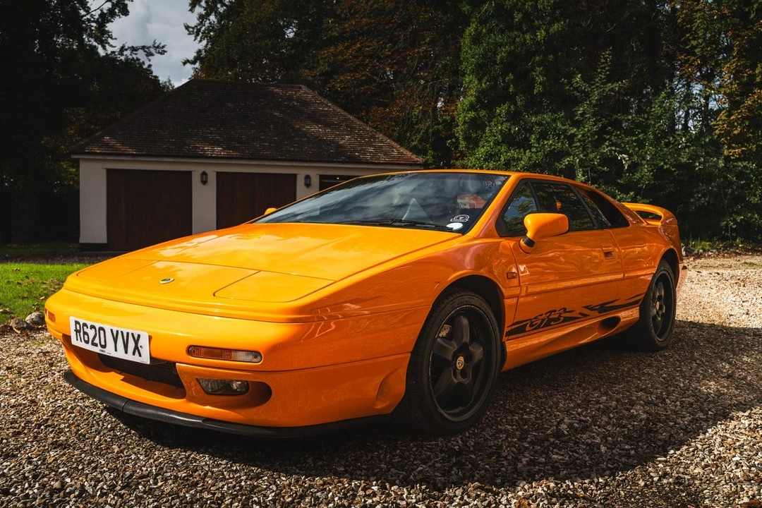 1998 Lotus Esprit Series 4 - Image 10 of 30