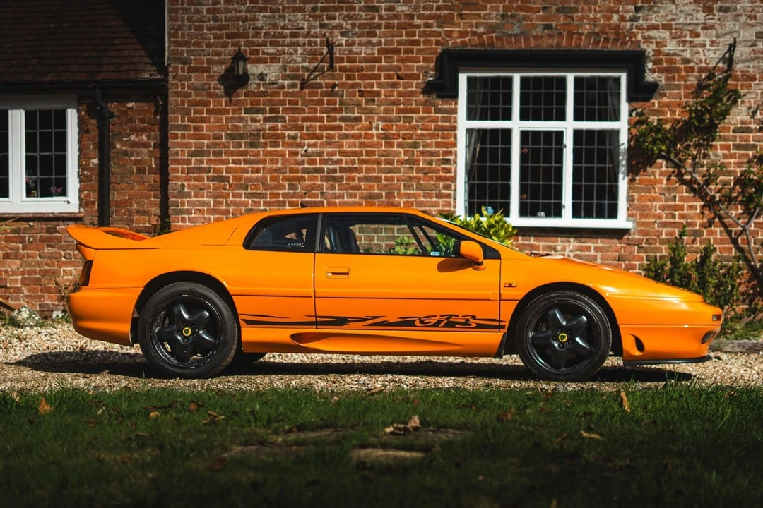 1998 Lotus Esprit Series 4 - Image 15 of 30