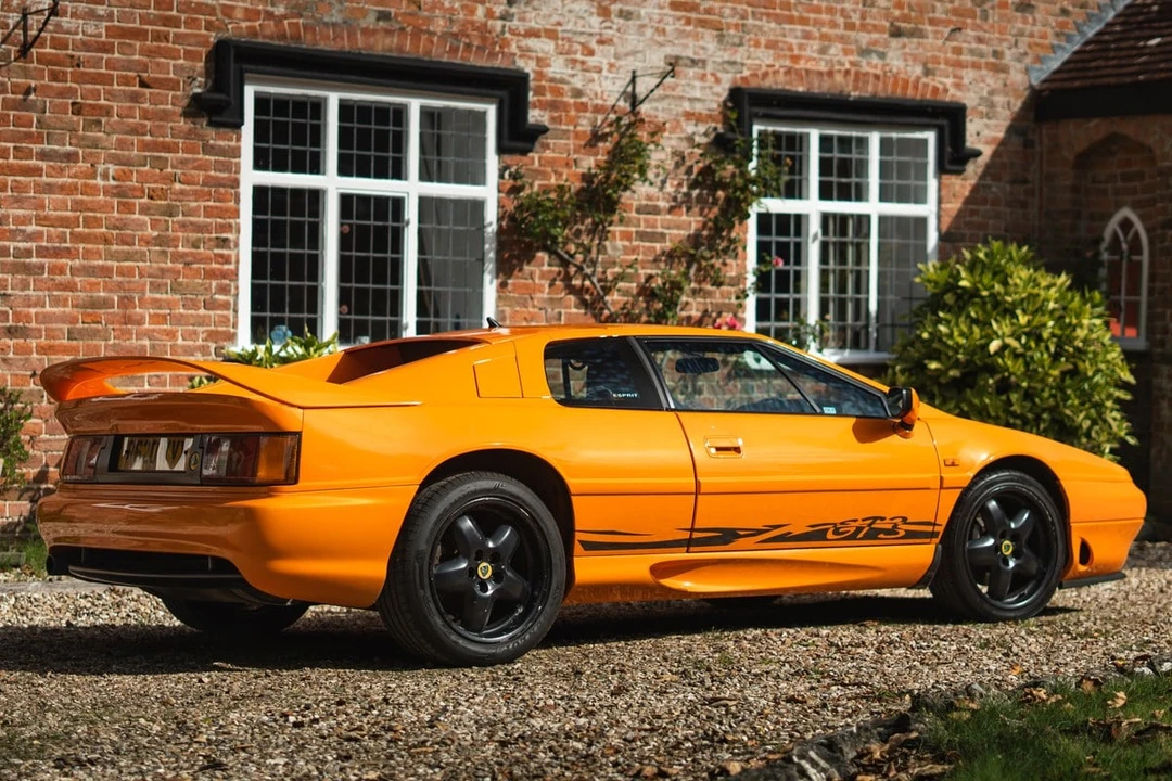 1998 Lotus Esprit Series 4 - Image 16 of 30