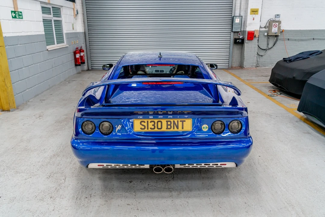 1998 Lotus Esprit Series 4 - Image 15 of 30