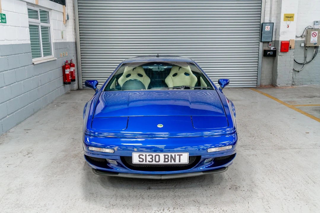 1998 Lotus Esprit Series 4 - Image 11 of 30