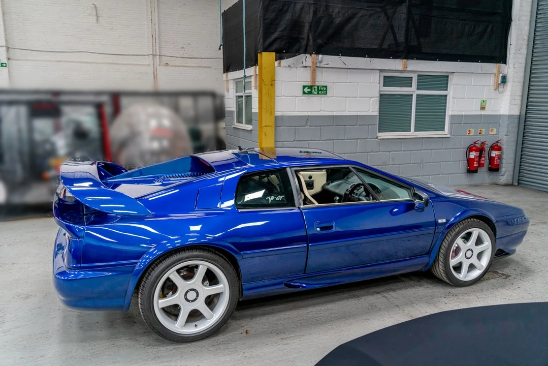 1998 Lotus Esprit Series 4 - Image 22 of 30