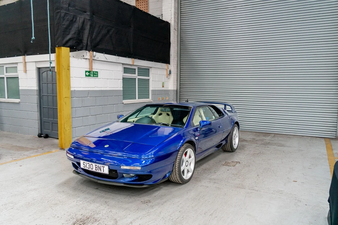 1998 Lotus Esprit Series 4 - Image 20 of 30