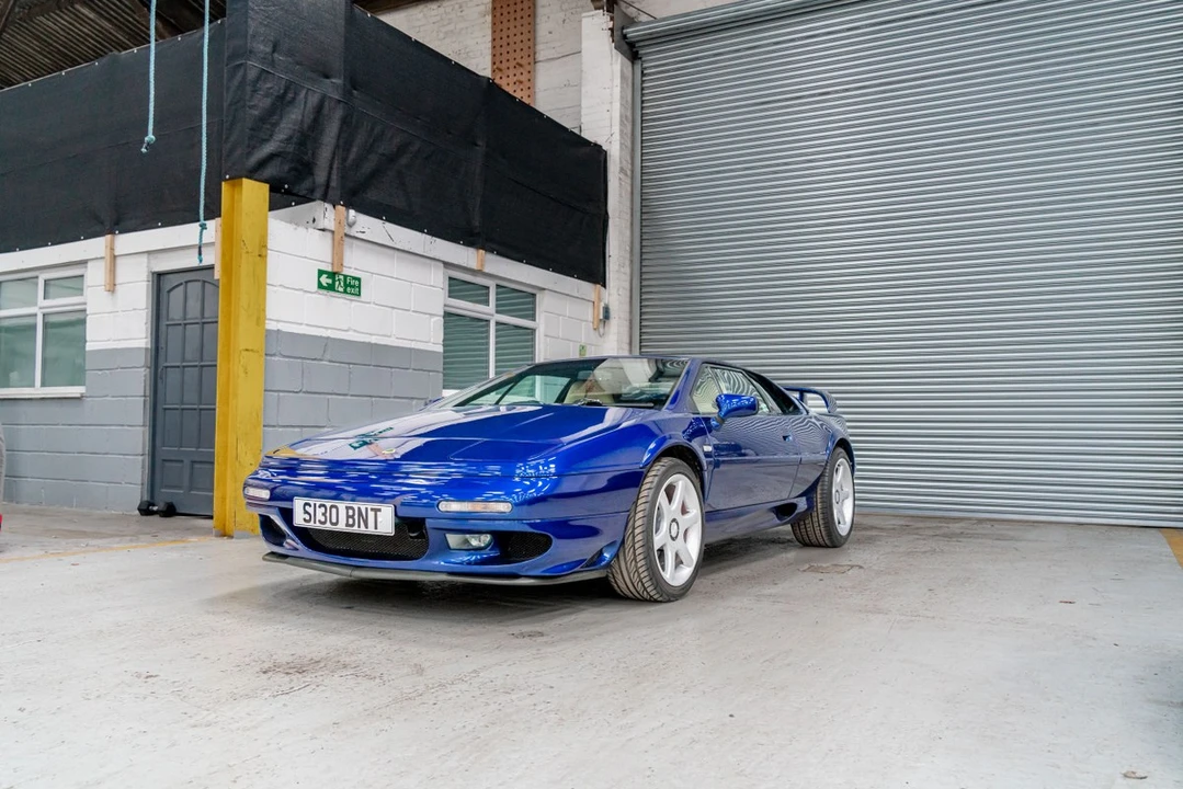 1998 Lotus Esprit Series 4 - Image 19 of 30