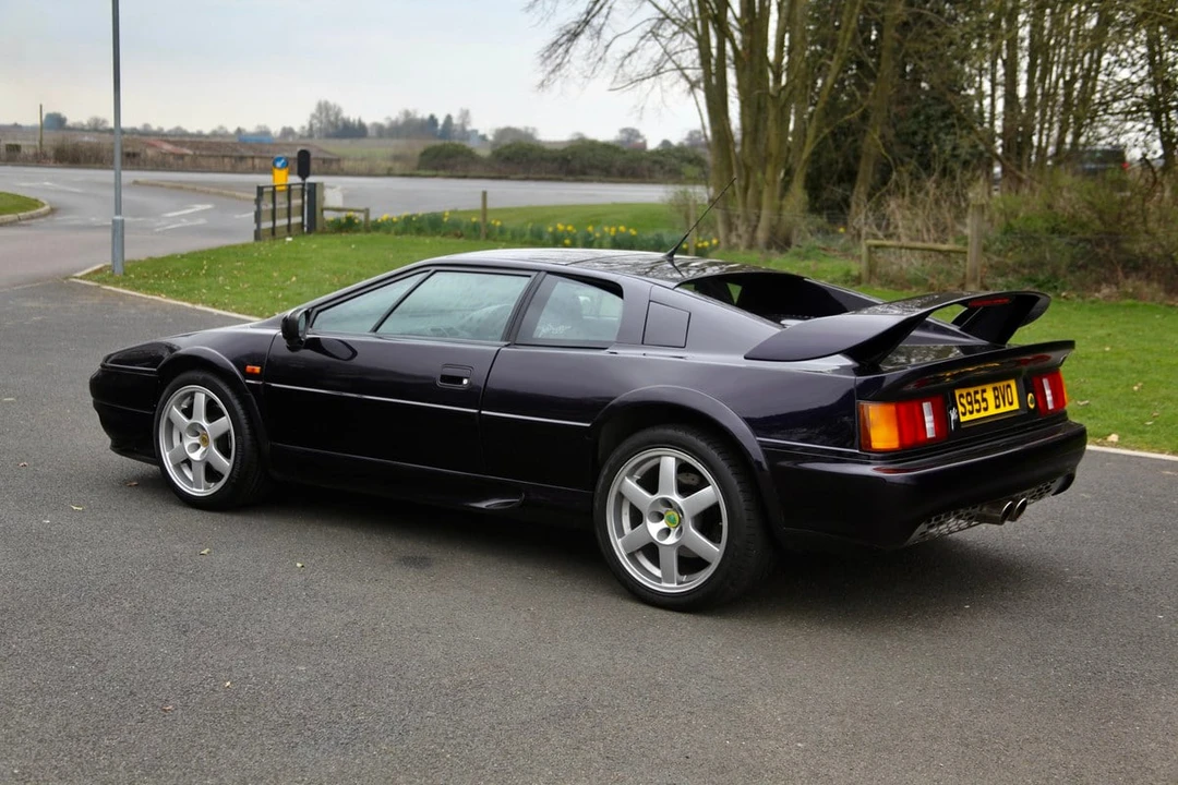 1998 Lotus Esprit Series 4 - Image 13 of 30
