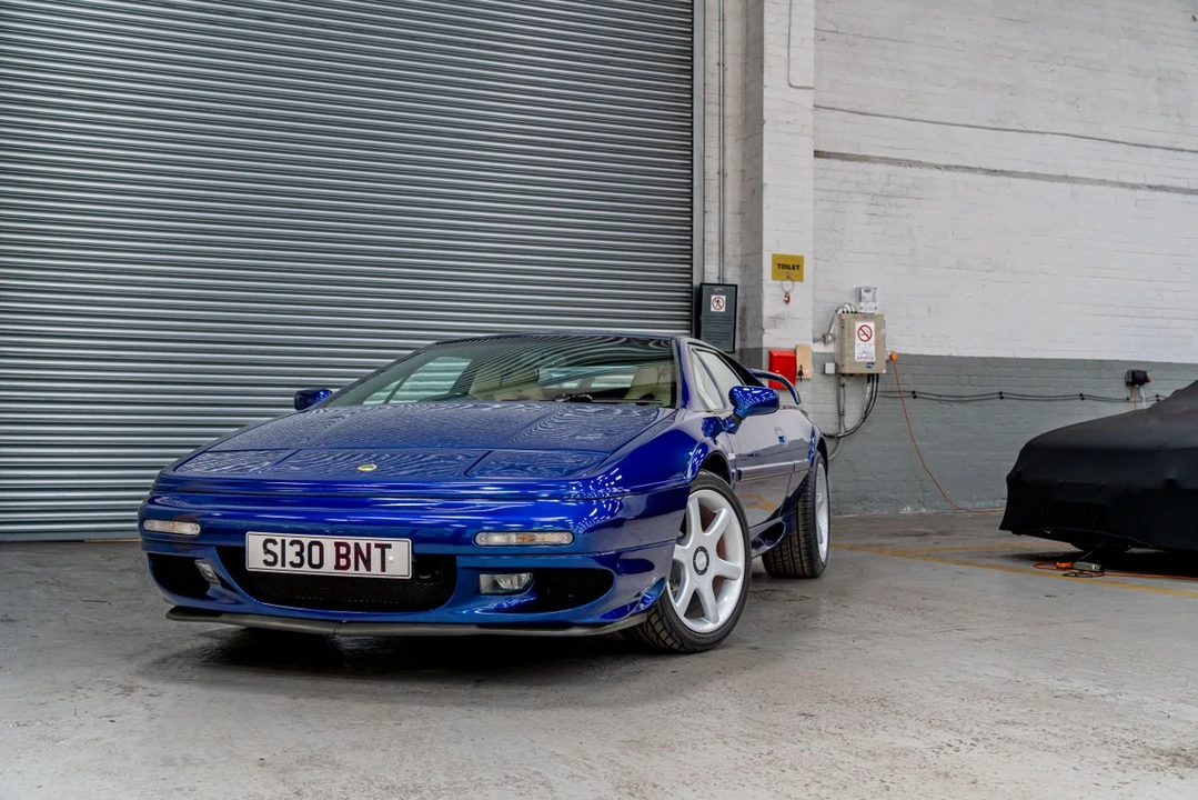 1998 Lotus Esprit Series 4 - Image 7 of 30