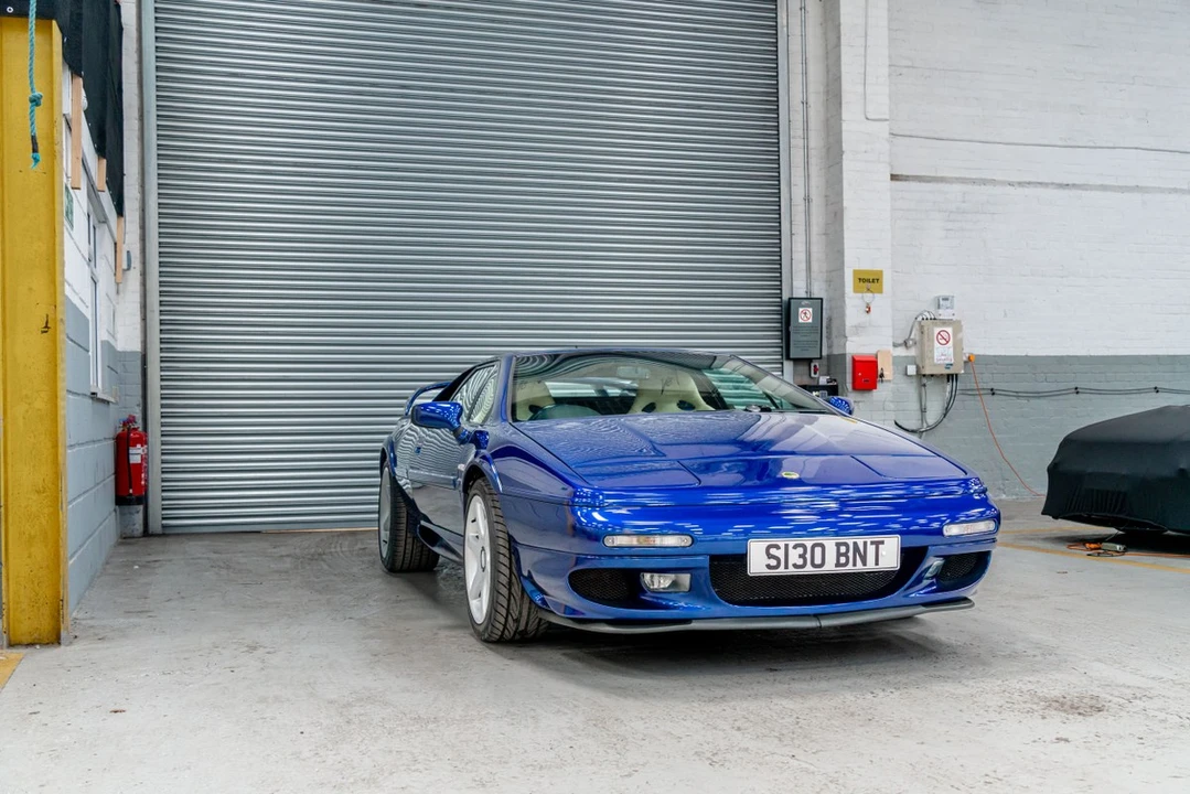1998 Lotus Esprit Series 4 - Image 18 of 30