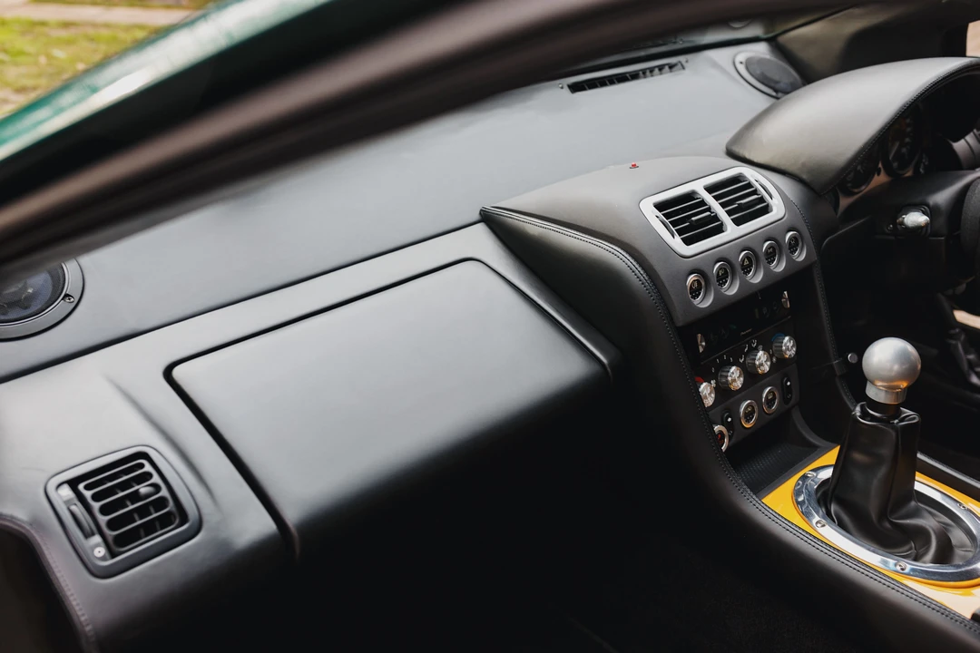 1998 Lotus Esprit Series 4 - Image 14 of 31