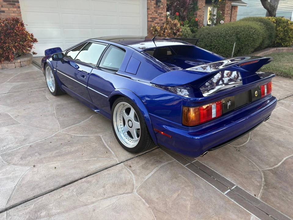 1998 Lotus Esprit Series 4 - Image 18 of 31