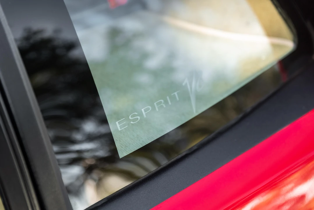 1998 Lotus Esprit Series 4 - Image 18 of 31