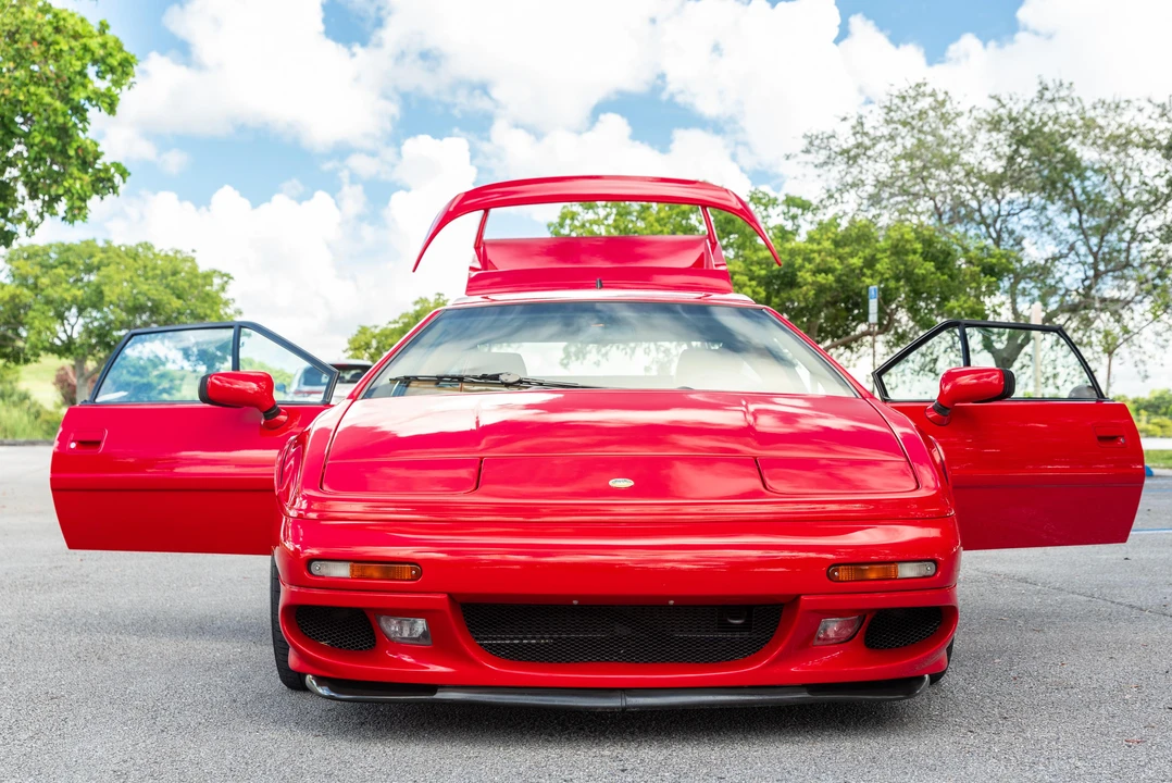 1998 Lotus Esprit Series 4 - Image 6 of 31