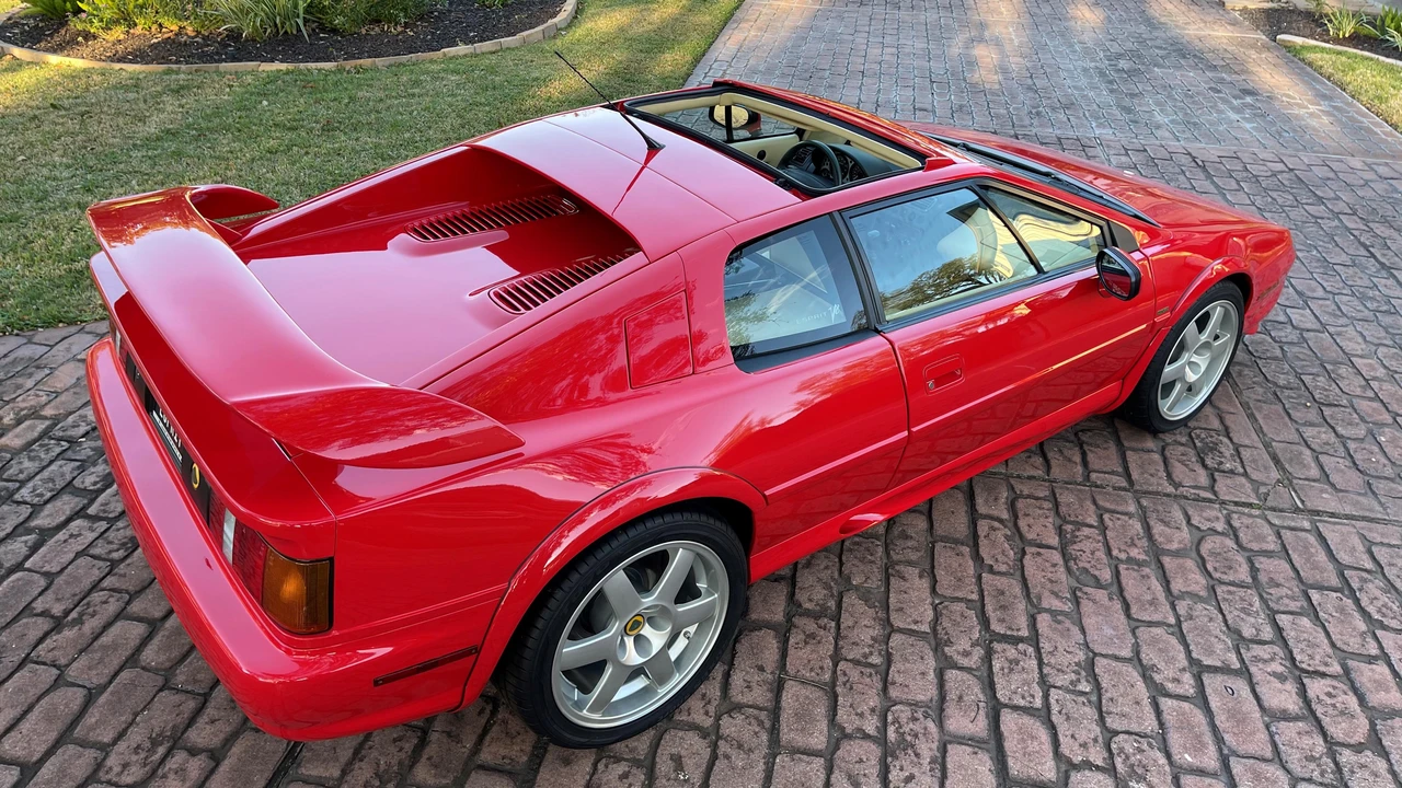 1998 Lotus Esprit Series 4 - Image 18 of 25