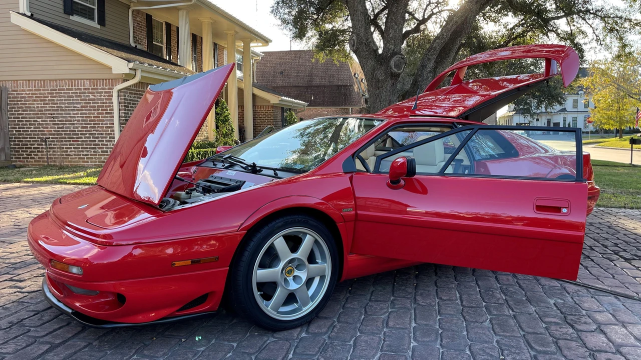 1998 Lotus Esprit Series 4 - Image 25 of 25