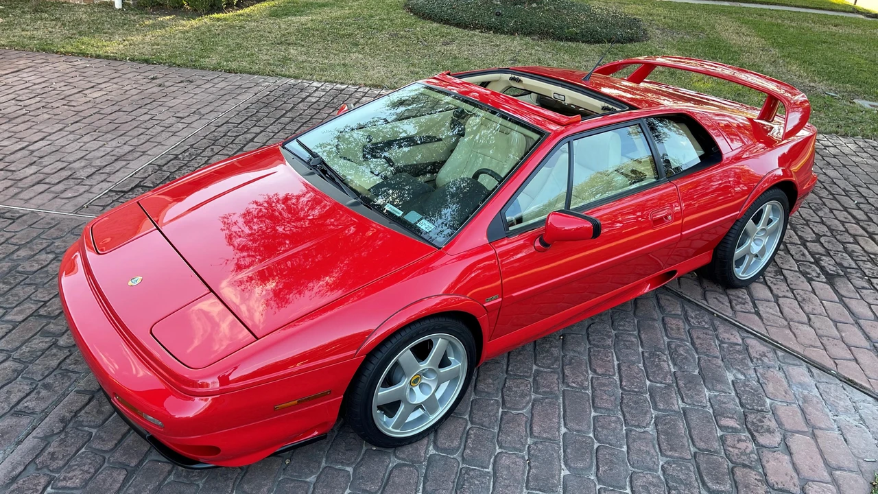 1998 Lotus Esprit Series 4 - Image 7 of 25