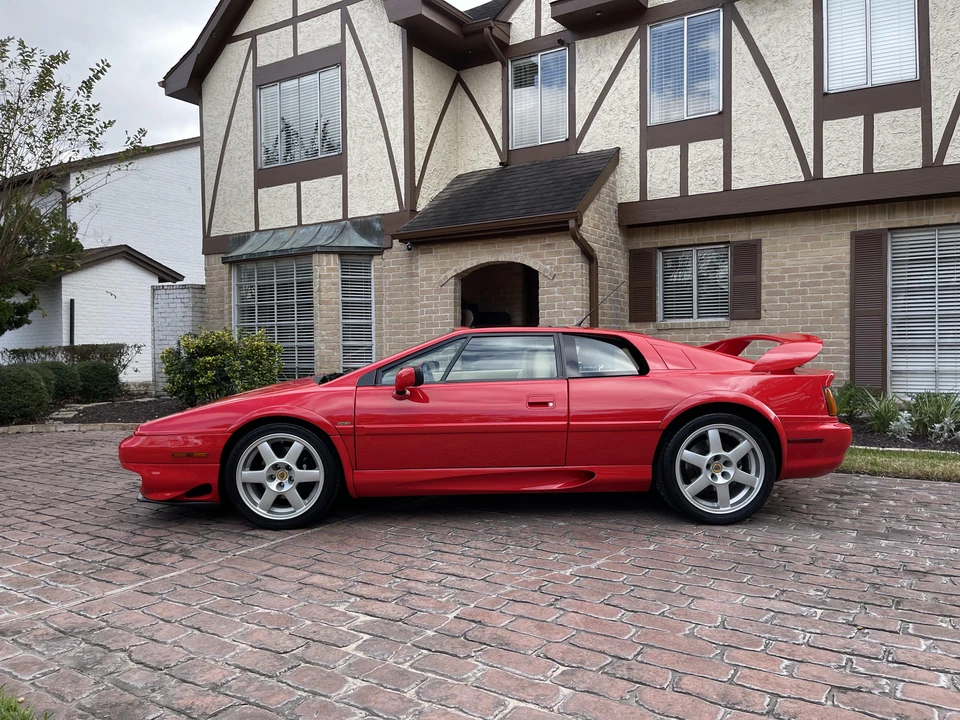 1998 Lotus Esprit Series 4 - Image 9 of 25