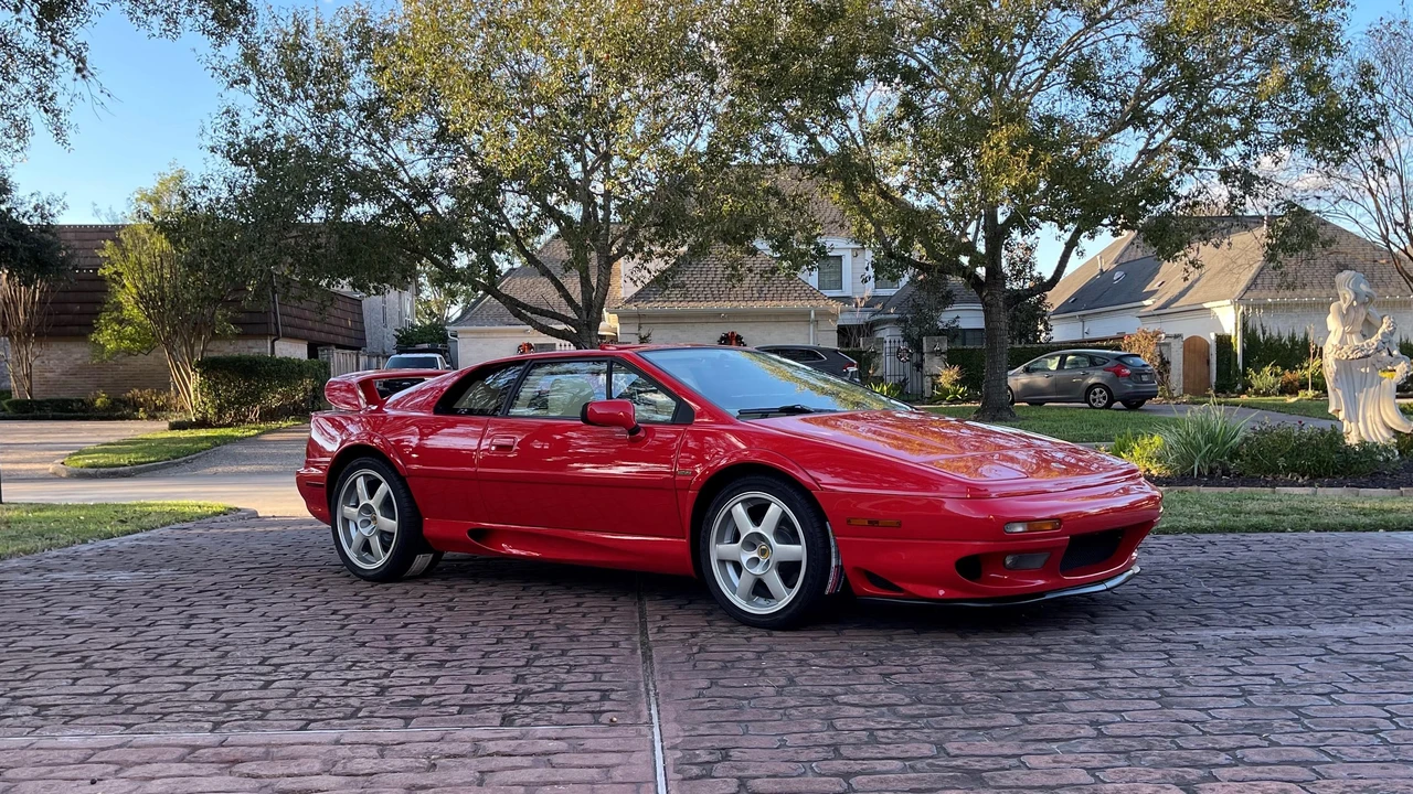 1998 Lotus Esprit Series 4 - Image 20 of 25