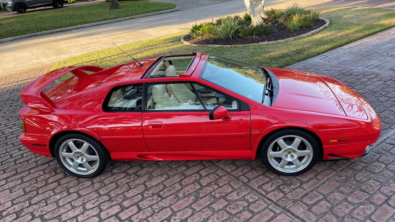 1998 Lotus Esprit Series 4 - Image 19 of 25