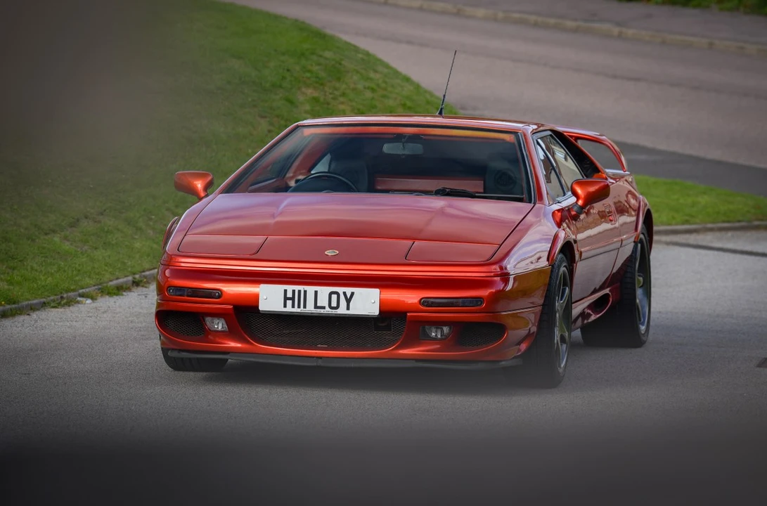 1998 Lotus Esprit Series 4 - Image 17 of 30