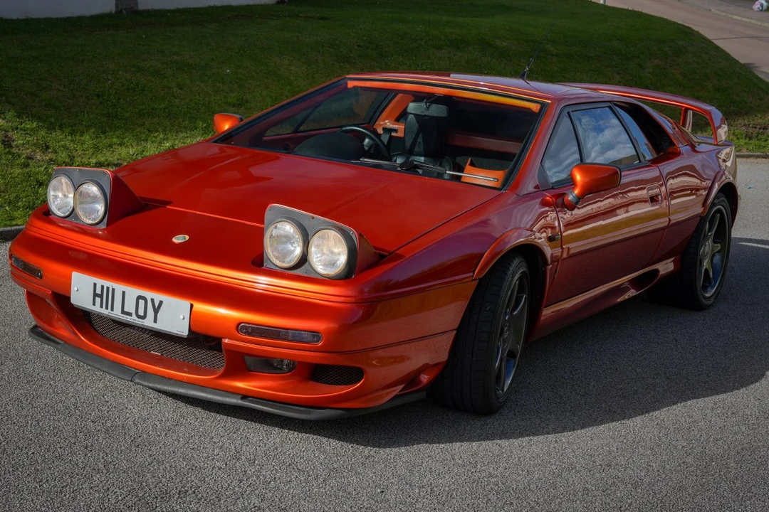 1998 Lotus Esprit Series 4 - Image 25 of 30
