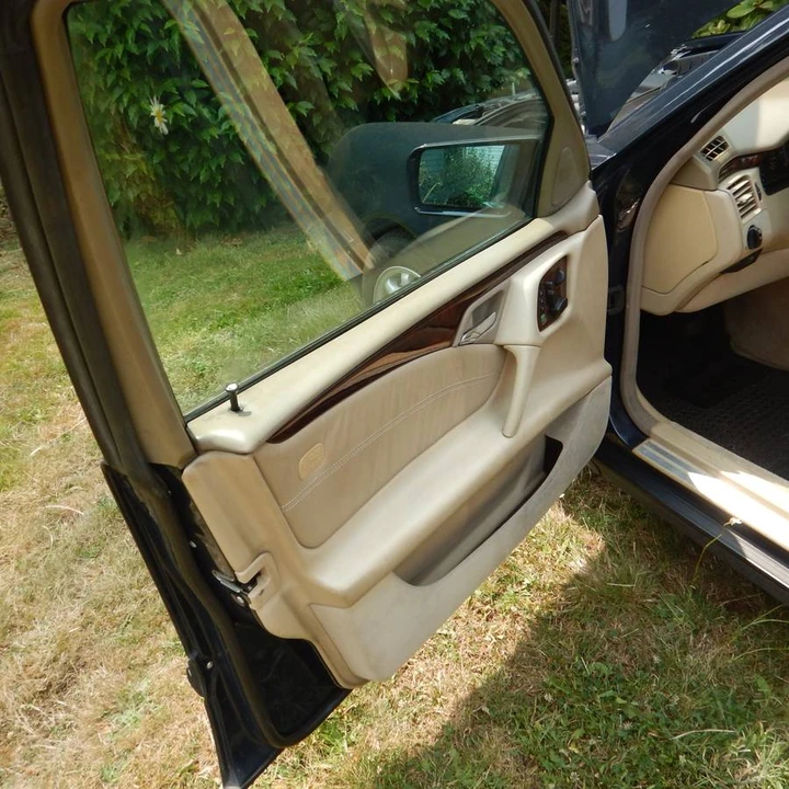 1998 Mercedes-Benz W210 E-Class - Image 8 of 24