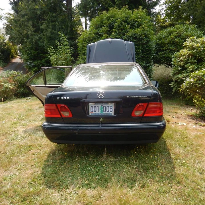 1998 Mercedes-Benz W210 E-Class - Image 3 of 24