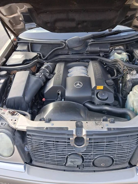1998 Mercedes-Benz W210 E-Class - Image 12 of 16