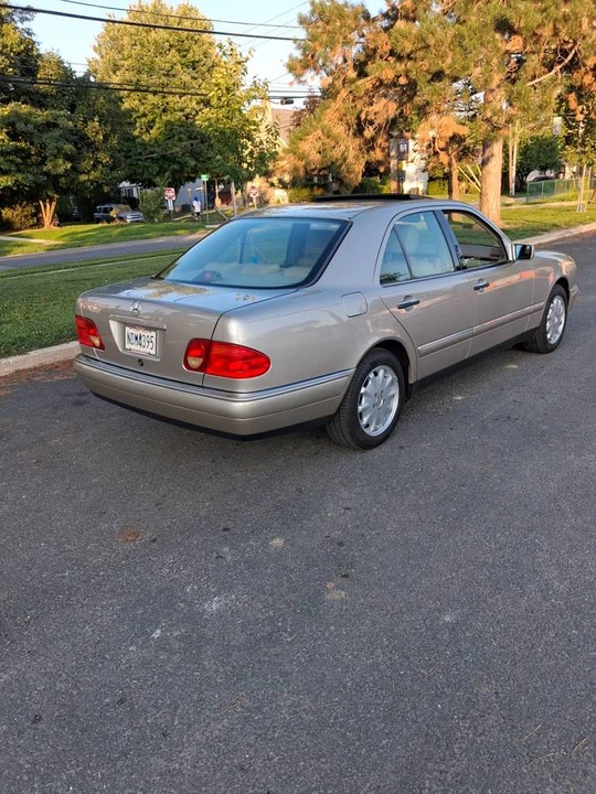 1998 Mercedes-Benz W210 E-Class - Image 4 of 16