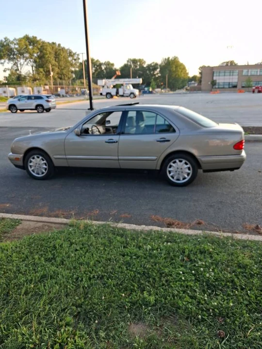 1998 Mercedes-Benz W210 E-Class - Image 6 of 16