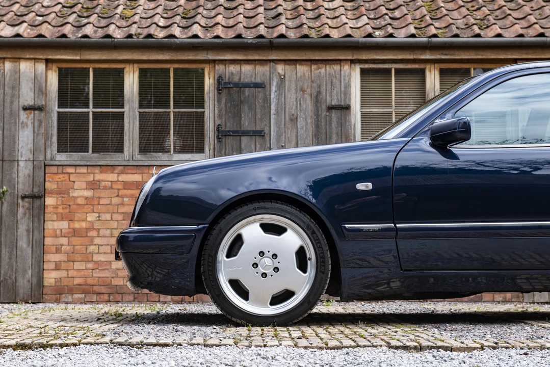 1998 Mercedes-Benz W210 E 36 & E 50 & E 55 & E 60 AMG - Image 19 of 31