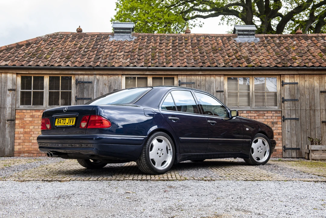 1998 Mercedes-Benz W210 E 36 & E 50 & E 55 & E 60 AMG - Image 17 of 31