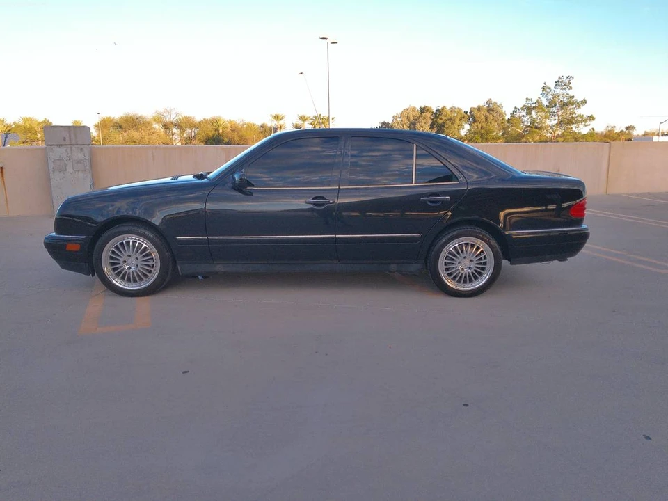 1998 Mercedes-Benz W210 E-Class - Image 8 of 15