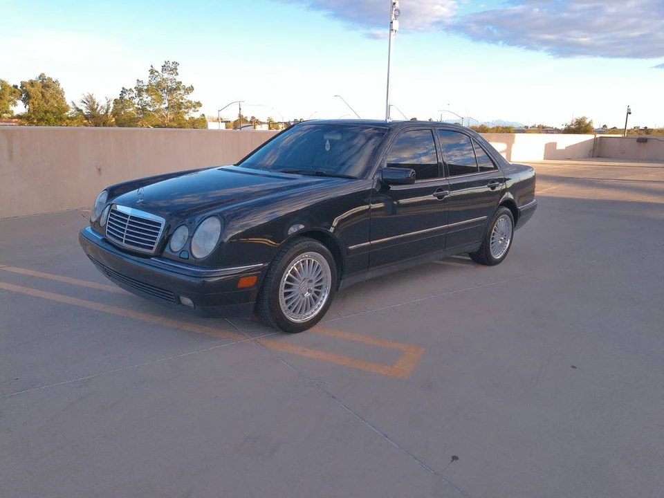 1998 Mercedes-Benz W210 E-Class - Image 2 of 15