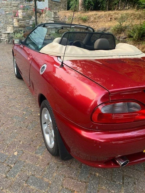 1998 MG F - Image 4 of 19
