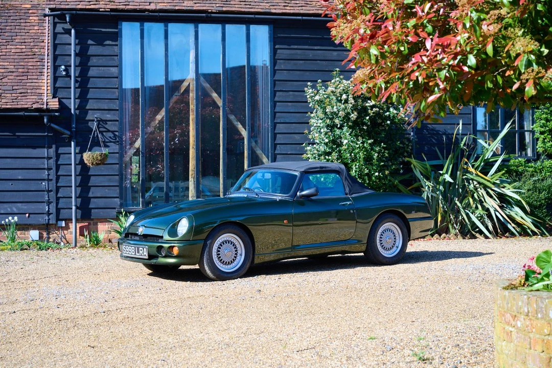 1998 MG RV8 - Image 23 of 30