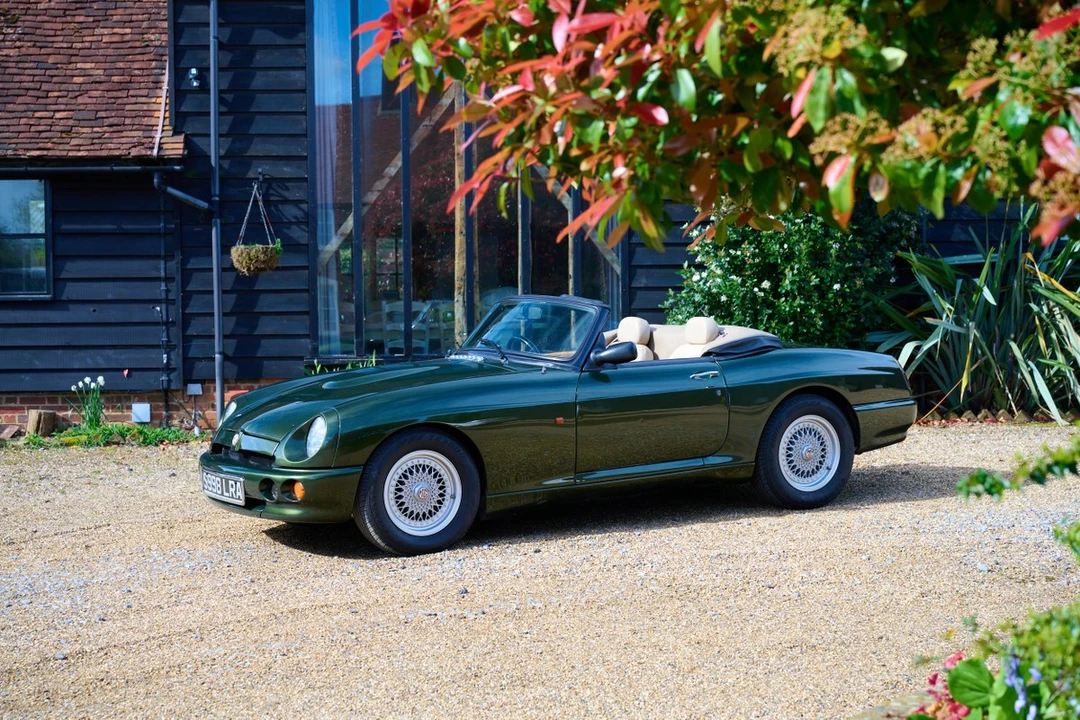 1998 MG RV8 - Image 6 of 30