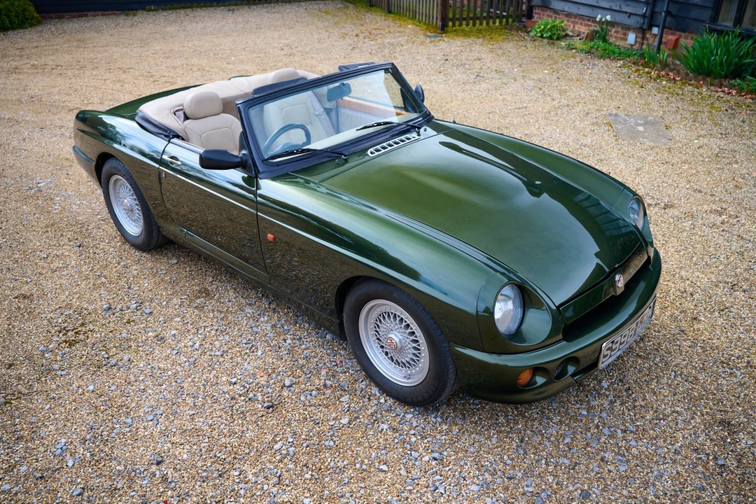 1998 MG RV8 - Image 17 of 30