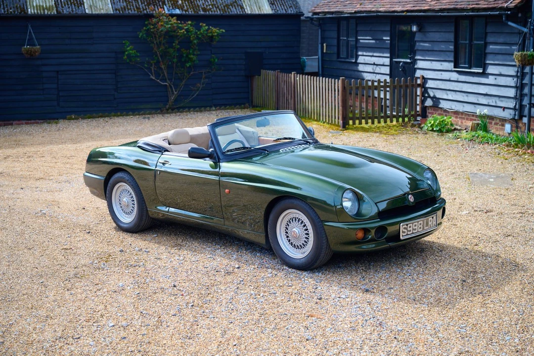 1998 MG RV8 - Image 12 of 30