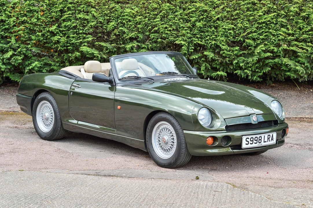 1998 MG RV8 - Image 12 of 31