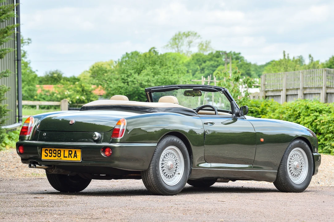 1998 MG RV8 - Image 13 of 31