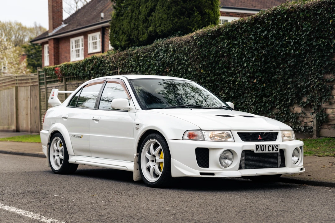 1998 Mitsubishi Lancer Evolution V 6th Gen - Image 12 of 31