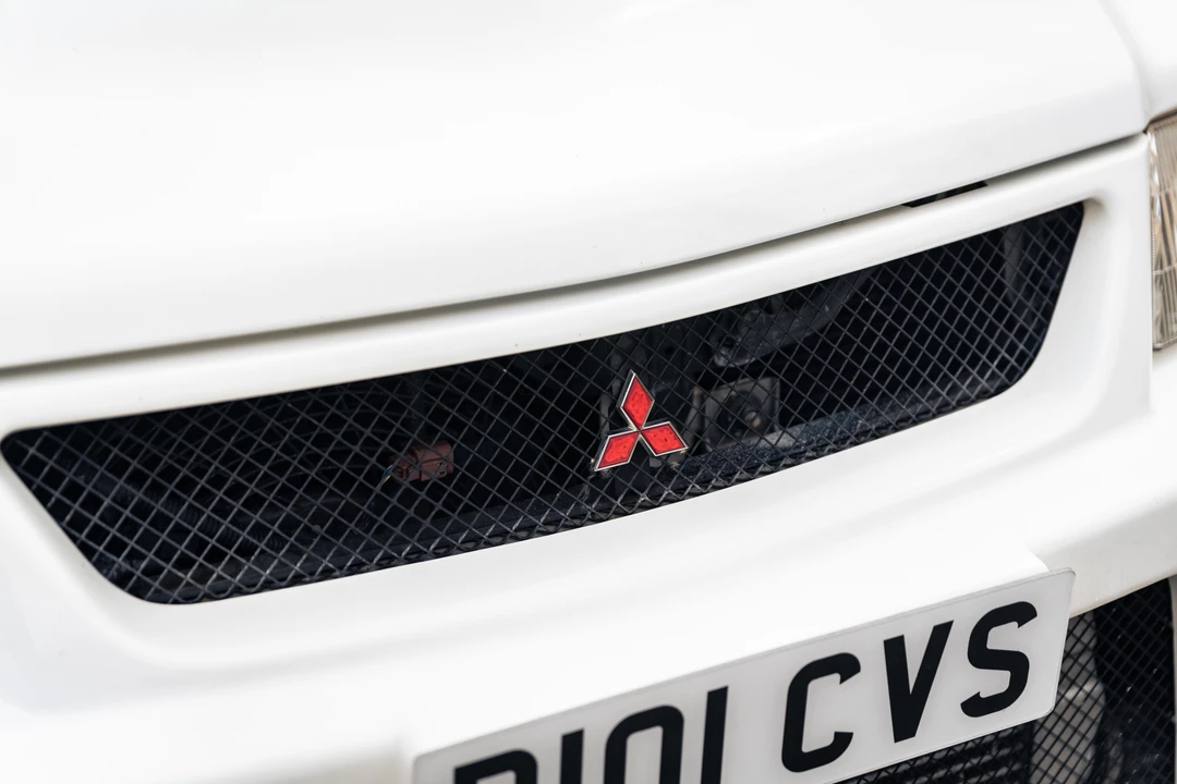 1998 Mitsubishi Lancer Evolution V 6th Gen - Image 27 of 31