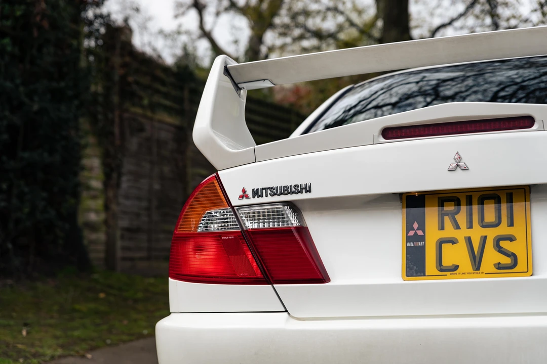 1998 Mitsubishi Lancer Evolution V 6th Gen - Image 30 of 31