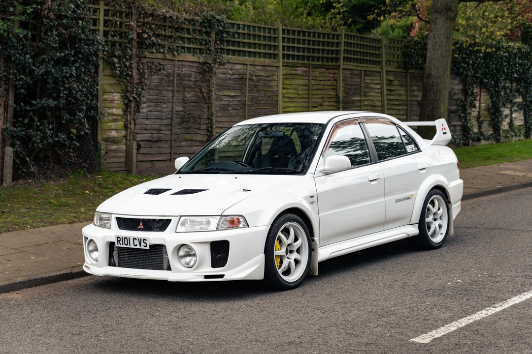 1998 Mitsubishi Lancer Evolution V 6th Gen - Image 10 of 31